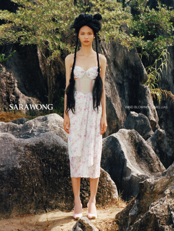 Fotoservizio/SS 2023/WOMEN/PRESENTAZIONE/SARAWONG/DP2/30