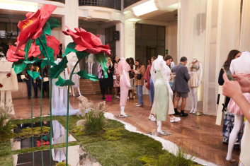 Fotoservizio/SS 2023/WOMEN/PRESENTAZIONE/SARAWONG/DP2/36