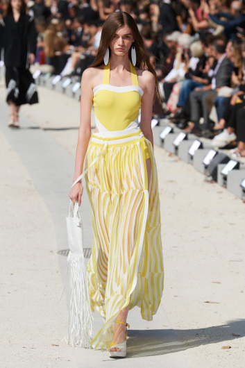 Fotoservizio/SS 2023/WOMEN/SFILATA/ANTEPRIMA/DP2/9