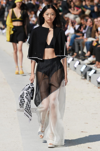 Fotoservizio/SS 2023/WOMEN/SFILATA/ANTEPRIMA/DP2/4