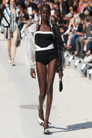 Fotoservizio/SS 2023/WOMEN/SFILATA/ANTEPRIMA/DP2/23