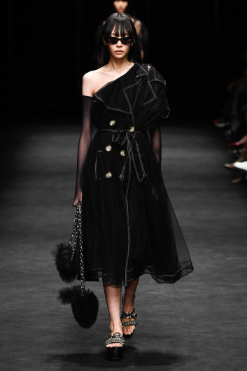 Fotoservizio/SS 2023/WOMEN/SFILATA/ACT N°1/DP2/5