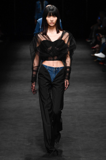 Fotoservizio/SS 2023/WOMEN/SFILATA/ACT N°1/DP2/6