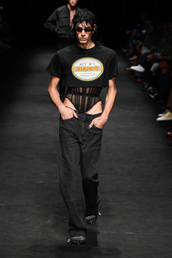 Fotoservizio/SS 2023/WOMEN/SFILATA/ACT N°1/DP2/14