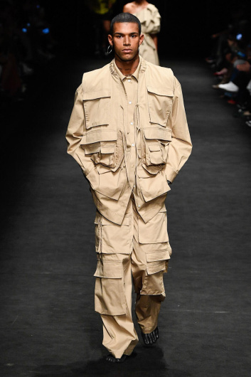 Fotoservizio/SS 2023/WOMEN/SFILATA/ACT N°1/DP2/19