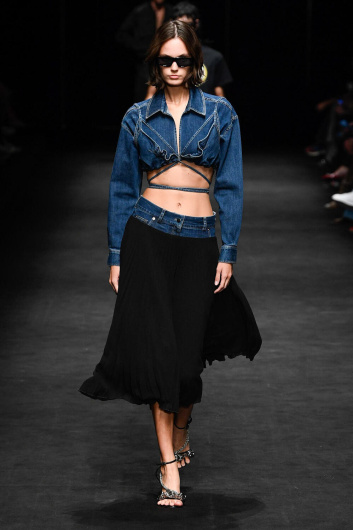 Fotoservizio/SS 2023/WOMEN/SFILATA/ACT N°1/DP2/13