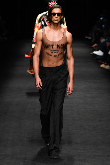 Fotoservizio/SS 2023/WOMEN/SFILATA/ACT N°1/DP2/7