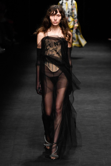Fotoservizio/SS 2023/WOMEN/SFILATA/ACT N°1/DP2/12