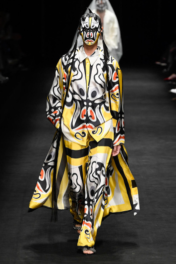Fotoservizio/SS 2023/WOMEN/SFILATA/ACT N°1/DP2/13