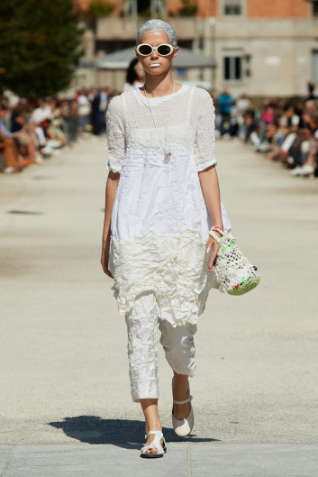 Fotoservizio/SS 2023/WOMEN/SFILATA/DANIELA GREGIS/DP2/3