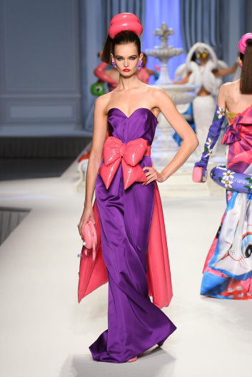 Fotoservizio/SS 2023/WOMEN/SFILATA/MOSCHINO/DP2/45