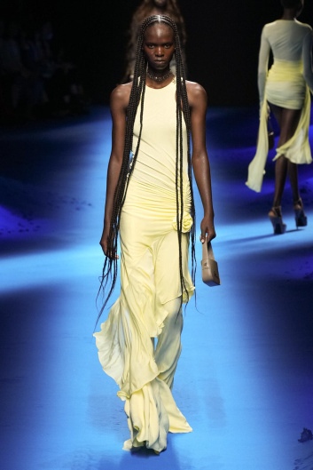 Fotoservizio/SS 2023/WOMEN/SFILATA/BLUMARINE/DP2/0