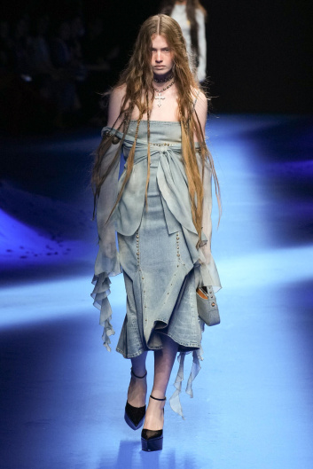 Fotoservizio/SS 2023/WOMEN/SFILATA/BLUMARINE/DP2/5