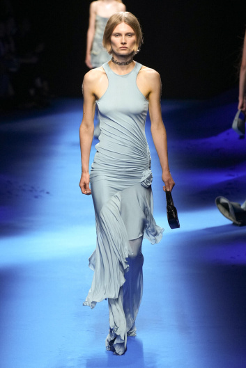 Fotoservizio/SS 2023/WOMEN/SFILATA/BLUMARINE/DP2/1