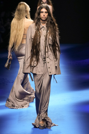 Fotoservizio/SS 2023/WOMEN/SFILATA/BLUMARINE/DP2/17