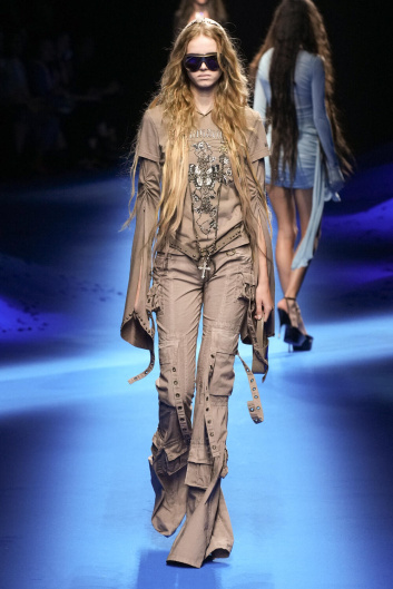 Fotoservizio/SS 2023/WOMEN/SFILATA/BLUMARINE/DP2/8