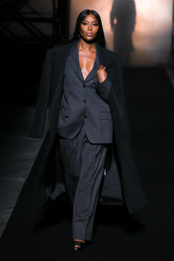 Fotoservizio/SS 2023/WOMEN/SFILATA/BOSS/DP2/0