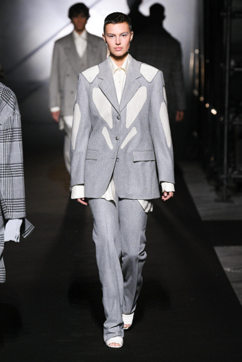 Fotoservizio/SS 2023/WOMEN/SFILATA/BOSS/DP2/4