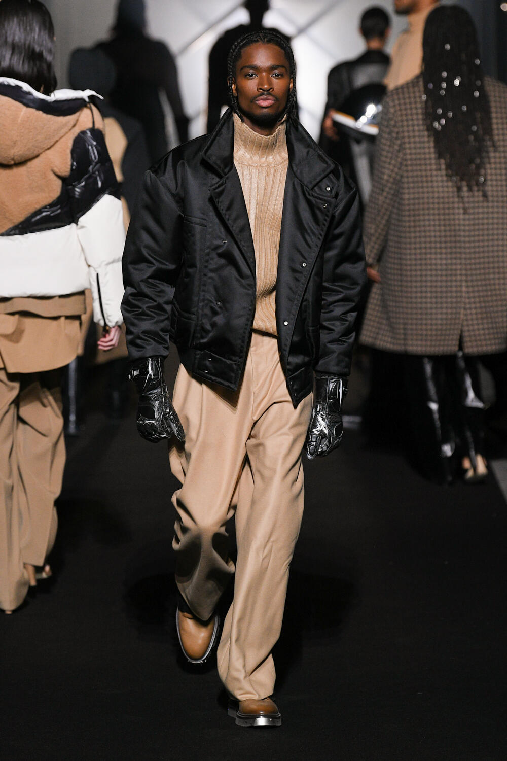 Fotoservizio/SS 2023/WOMEN/SFILATA/BOSS/DP2/2