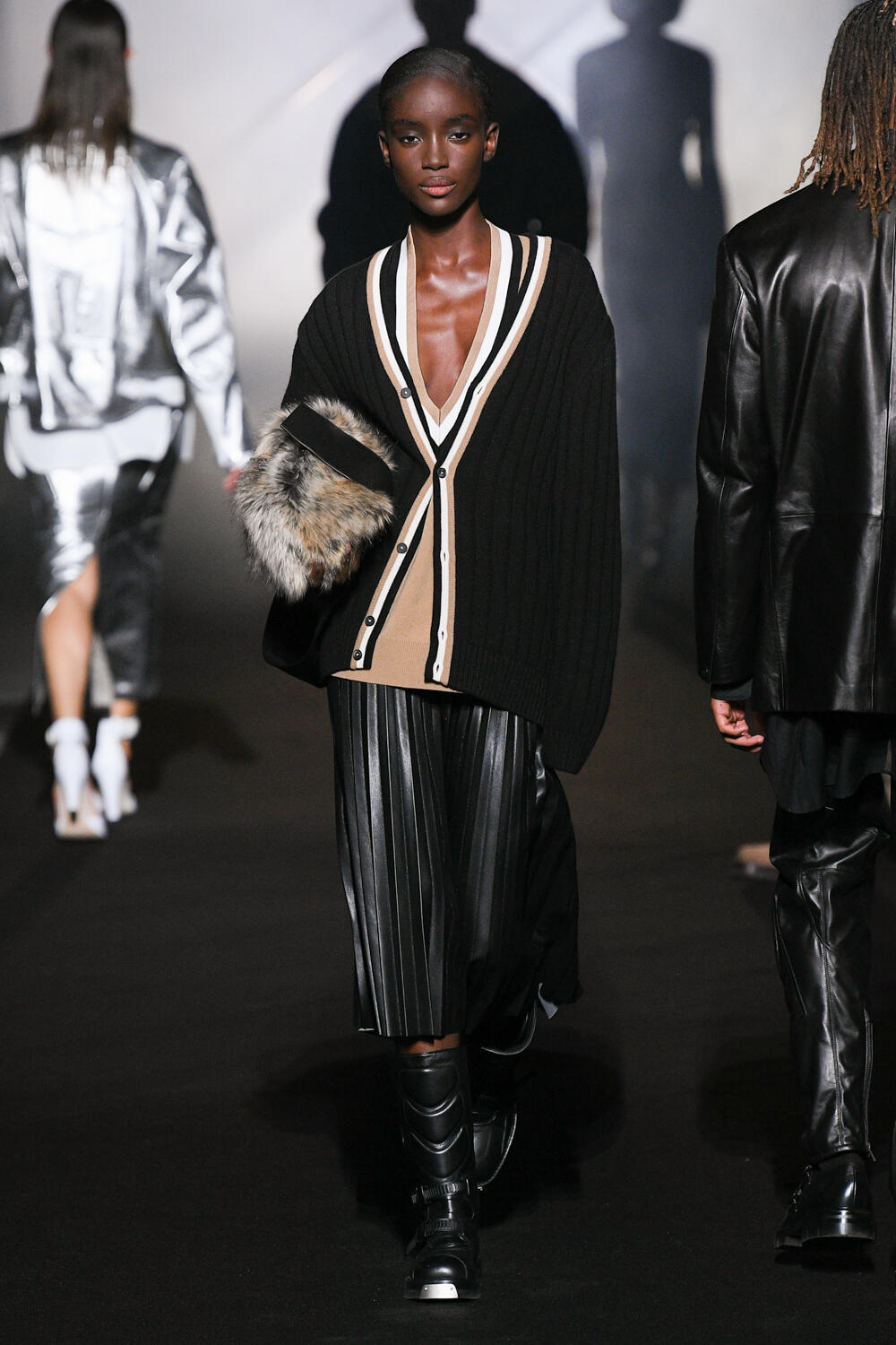 Fotoservizio/SS 2023/WOMEN/SFILATA/BOSS/DP2/8