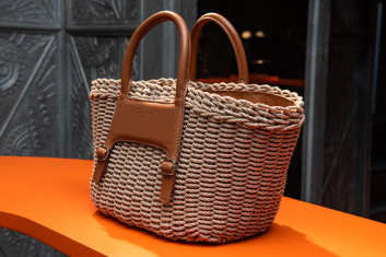 Fotoservizio/SS 2023/WOMEN/PRESENTAZIONE/SANTONI/DP2/10