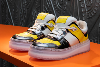 Fotoservizio/SS 2023/WOMEN/PRESENTAZIONE/SANTONI/DP2/24