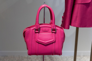 Fotoservizio/SS 2023/WOMEN/PRESENTAZIONE/KITON/DP2/72