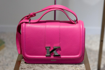 Fotoservizio/SS 2023/WOMEN/PRESENTAZIONE/KITON/DP2/73