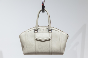 Fotoservizio/SS 2023/WOMEN/PRESENTAZIONE/KITON/DP2/83