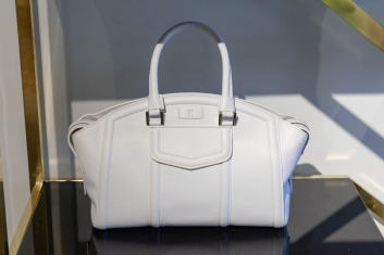 Fotoservizio/SS 2023/WOMEN/PRESENTAZIONE/KITON/DP2/92