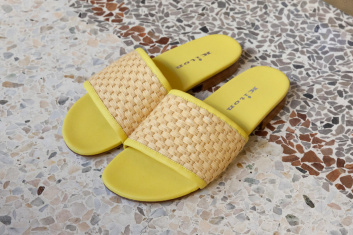 Fotoservizio/SS 2023/WOMEN/PRESENTAZIONE/KITON/DP2/113