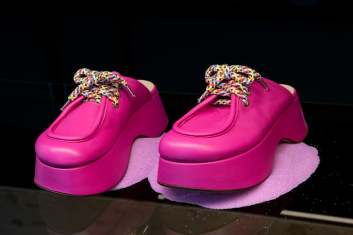 Fotoservizio/SS 2023/WOMEN/PRESENTAZIONE/AGL/DP2/10