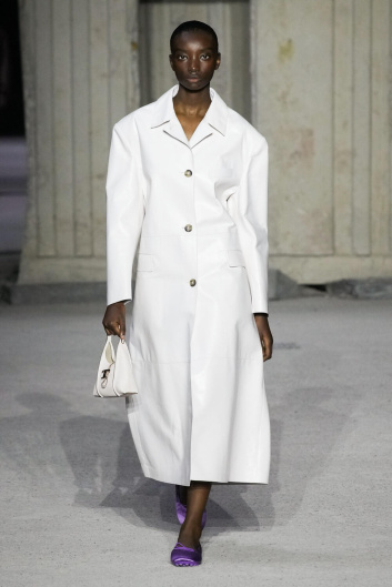 Fotoservizio/SS 2023/WOMEN/SFILATA/TOD'S/DP2/1