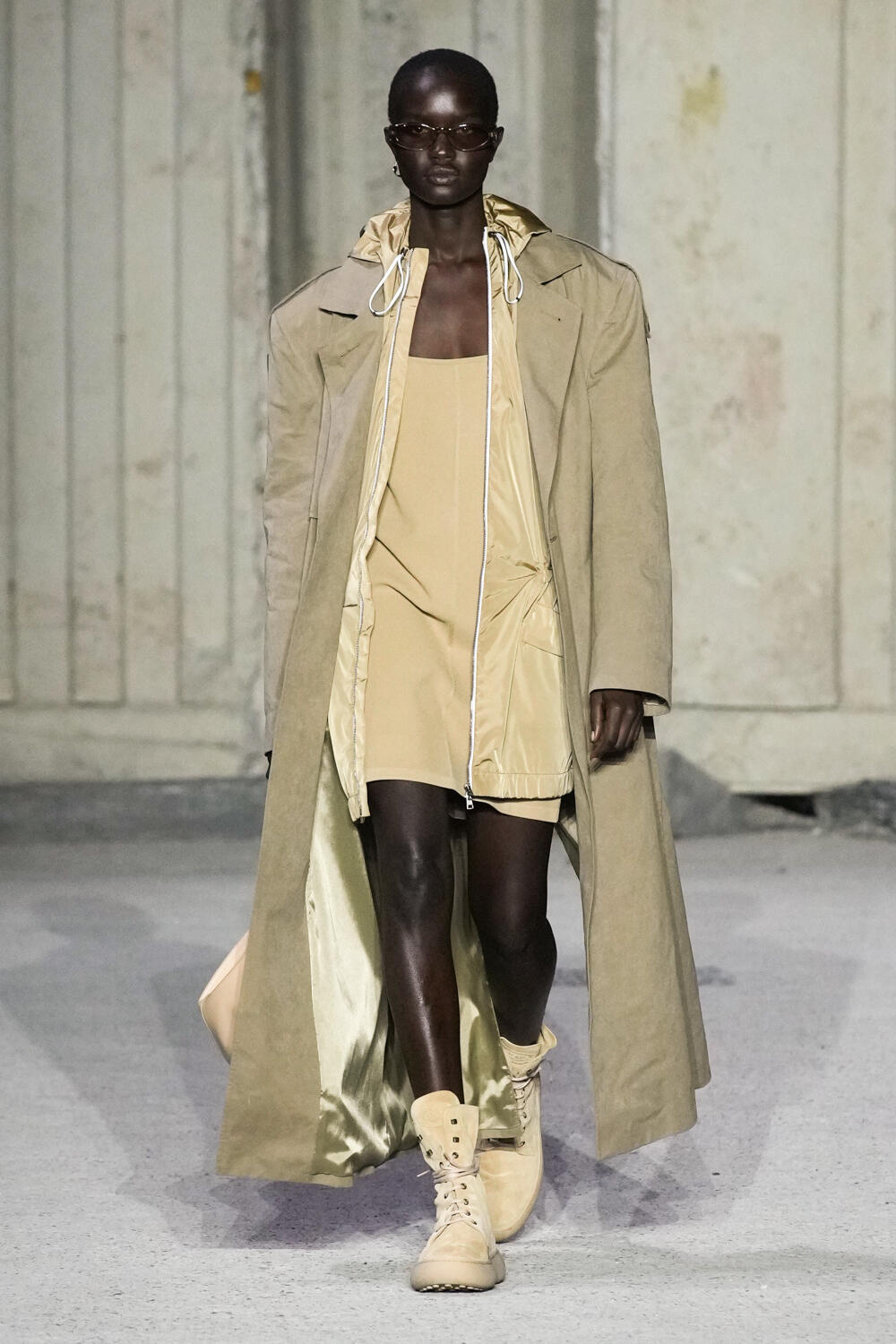 Fotoservizio/SS 2023/WOMEN/SFILATA/TOD'S/DP2/3