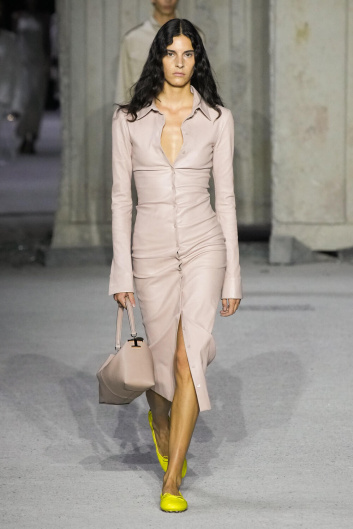 Fotoservizio/SS 2023/WOMEN/SFILATA/TOD'S/DP2/3