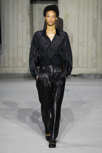 Fotoservizio/SS 2023/WOMEN/SFILATA/TOD'S/DP2/4