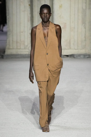 Fotoservizio/SS 2023/WOMEN/SFILATA/TOD'S/DP2/9