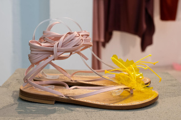Fotoservizio/SS 2023/WOMEN/PRESENTAZIONE/GIANLUCA CAPANNOLO/DP2/38
