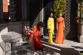 Fotoservizio/SS 2023/WOMEN/PRESENTAZIONE/RAQUEL DINIZ/DP2/2