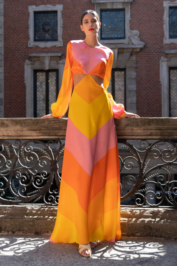 Fotoservizio/SS 2023/WOMEN/PRESENTAZIONE/RAQUEL DINIZ/DP2/20