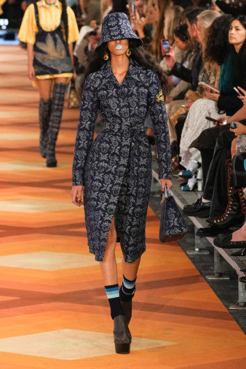 Fotoservizio/SS 2023/WOMEN/SFILATA/ETRO/DP2/5