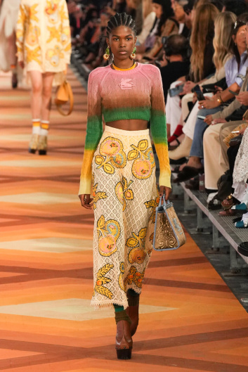 Fotoservizio/SS 2023/WOMEN/SFILATA/ETRO/DP2/6