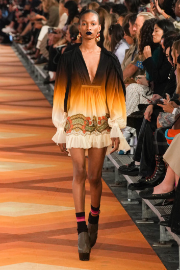 Fotoservizio/SS 2023/WOMEN/SFILATA/ETRO/DP2/12