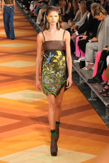 Fotoservizio/SS 2023/WOMEN/SFILATA/ETRO/DP2/3