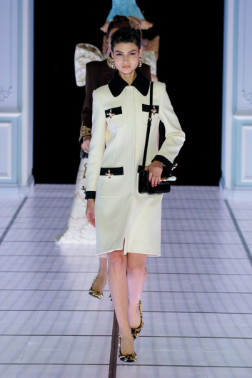 Fotoservizio/FW 22-23/WOMEN/SFILATA/MOSCHINO/DP2/23