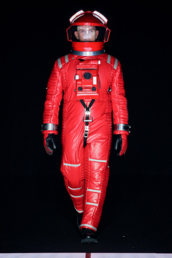 Fotoservizio/FW 22-23/WOMEN/SFILATA/MOSCHINO/DP2/24