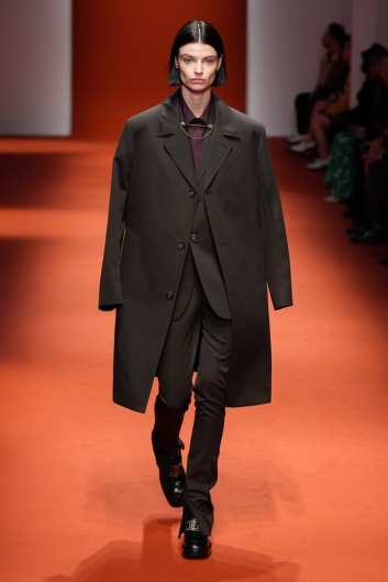 Fotoservizio/FW 22-23/WOMEN/SFILATA/TOD'S/DP2/1
