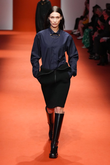 Fotoservizio/FW 22-23/WOMEN/SFILATA/TOD'S/DP2/1