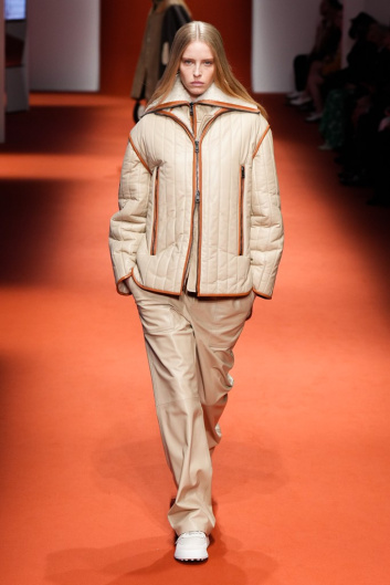 Fotoservizio/FW 22-23/WOMEN/SFILATA/TOD'S/DP2/9