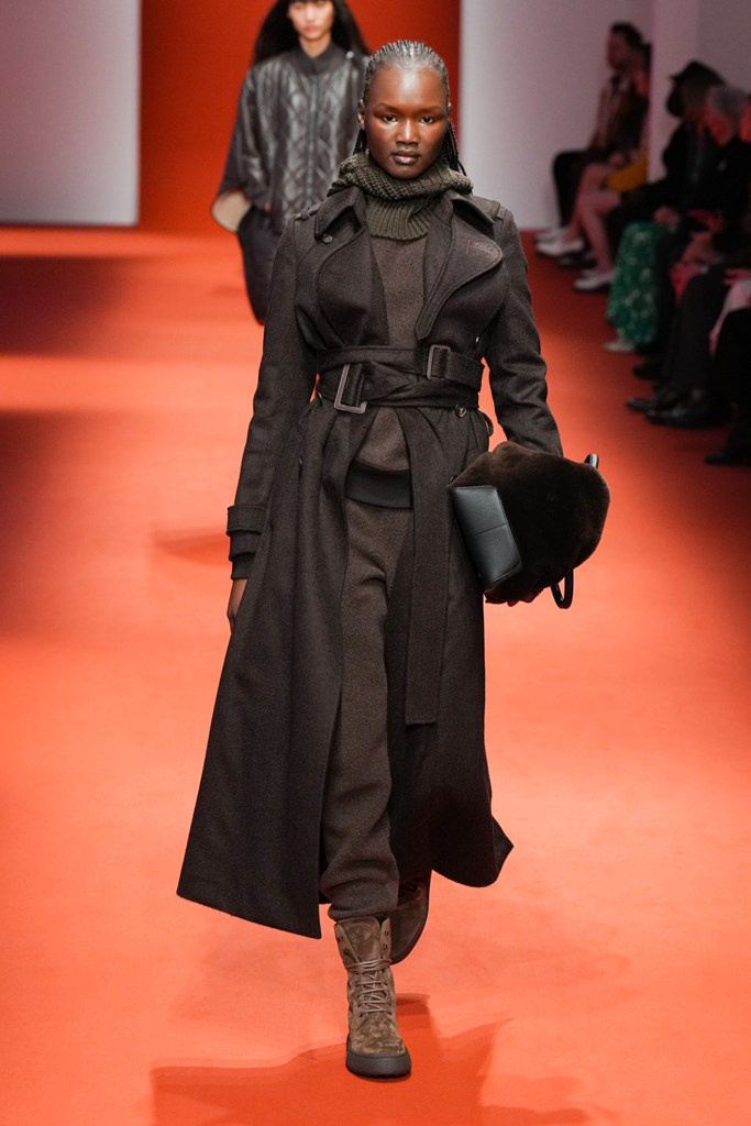 Fotoservizio/FW 22-23/WOMEN/SFILATA/TOD'S/DP2/0